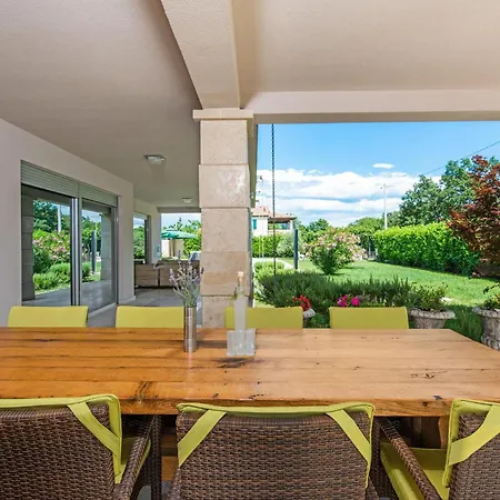 Fantasia Holiday home
